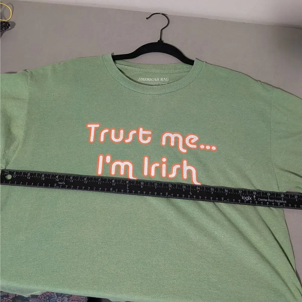 American Rag Trust Me I'm Irish Graphic T-Shirt Sz Lrg Sage Green St Patrick's